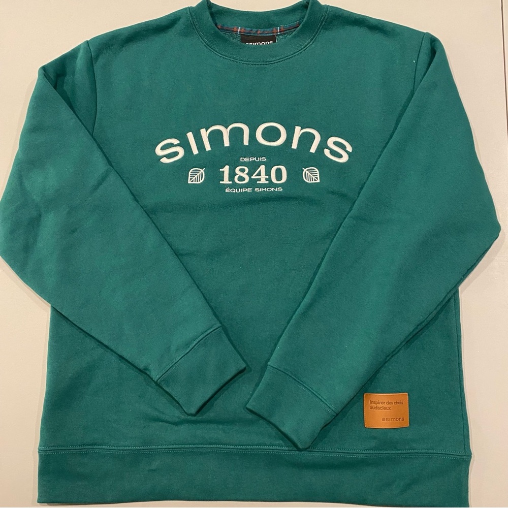 green simons sweatshirt